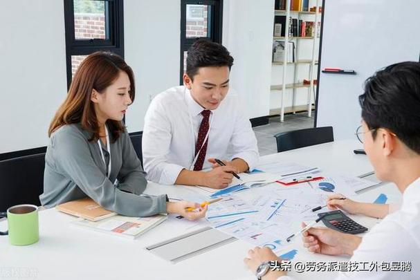 订单激增人力不足?岗位外包是工厂 "及时雨"